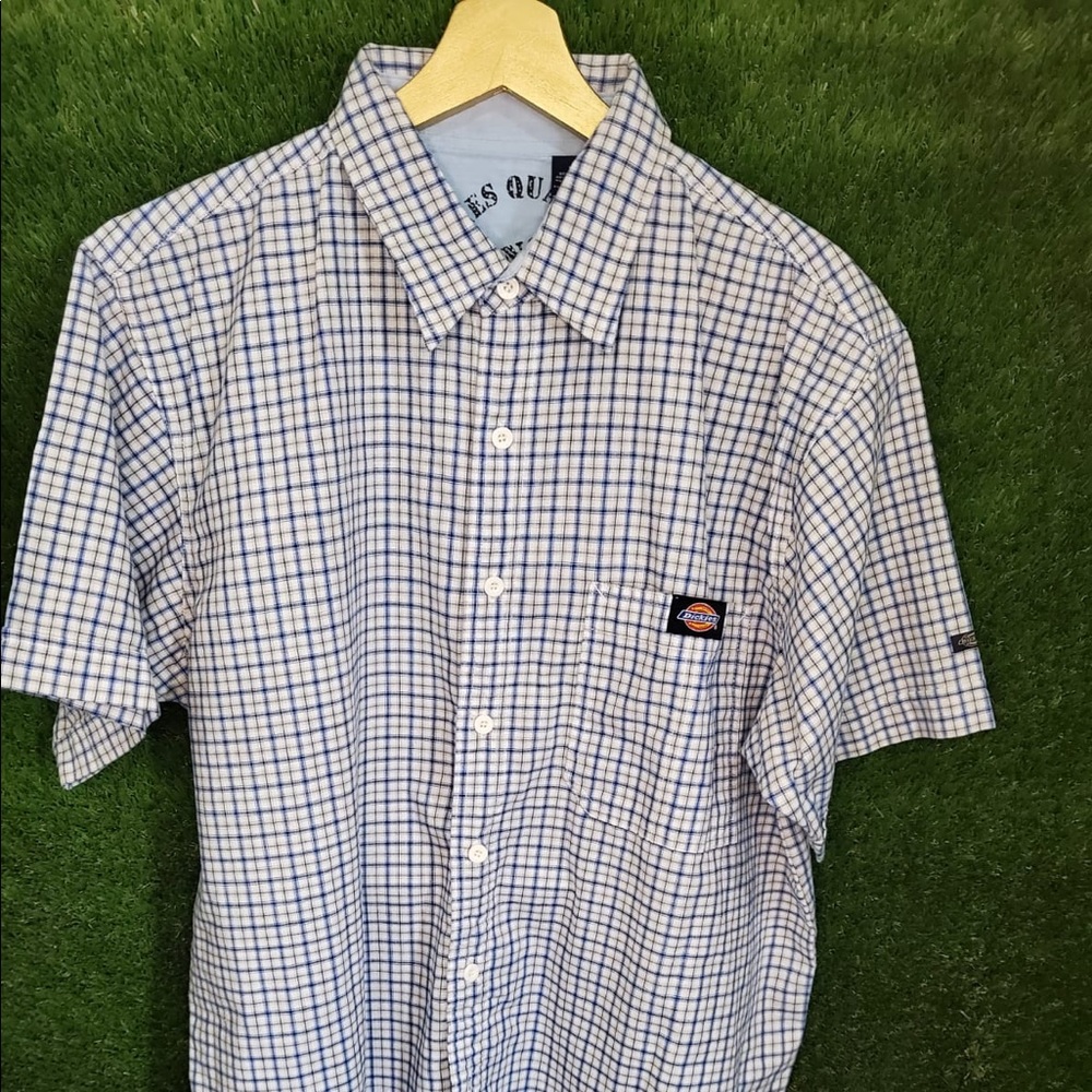 DICKIES - Plaid Button Down Short-Sleeved Shirt